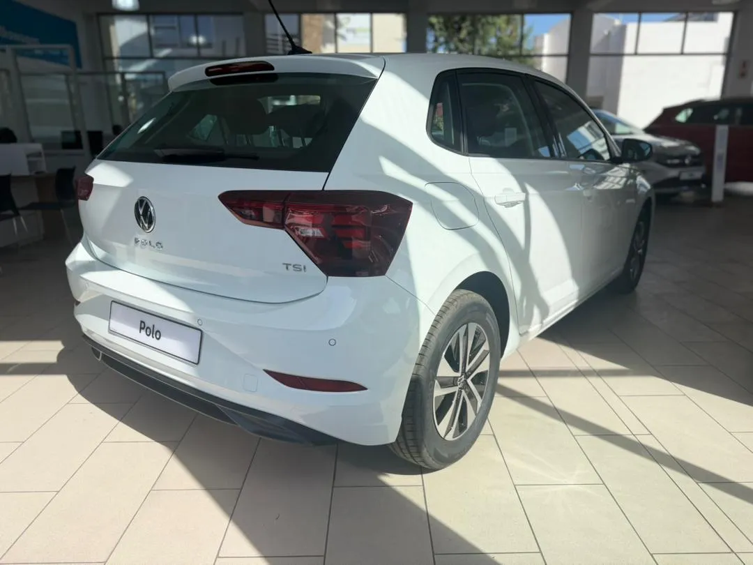 POLO LIFE 1.0 TSI 70KW — photo 6