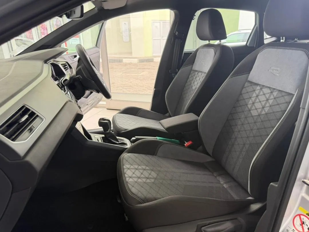 POLO  1.0 TSI R-LINE  DSG 85KW — photo 7