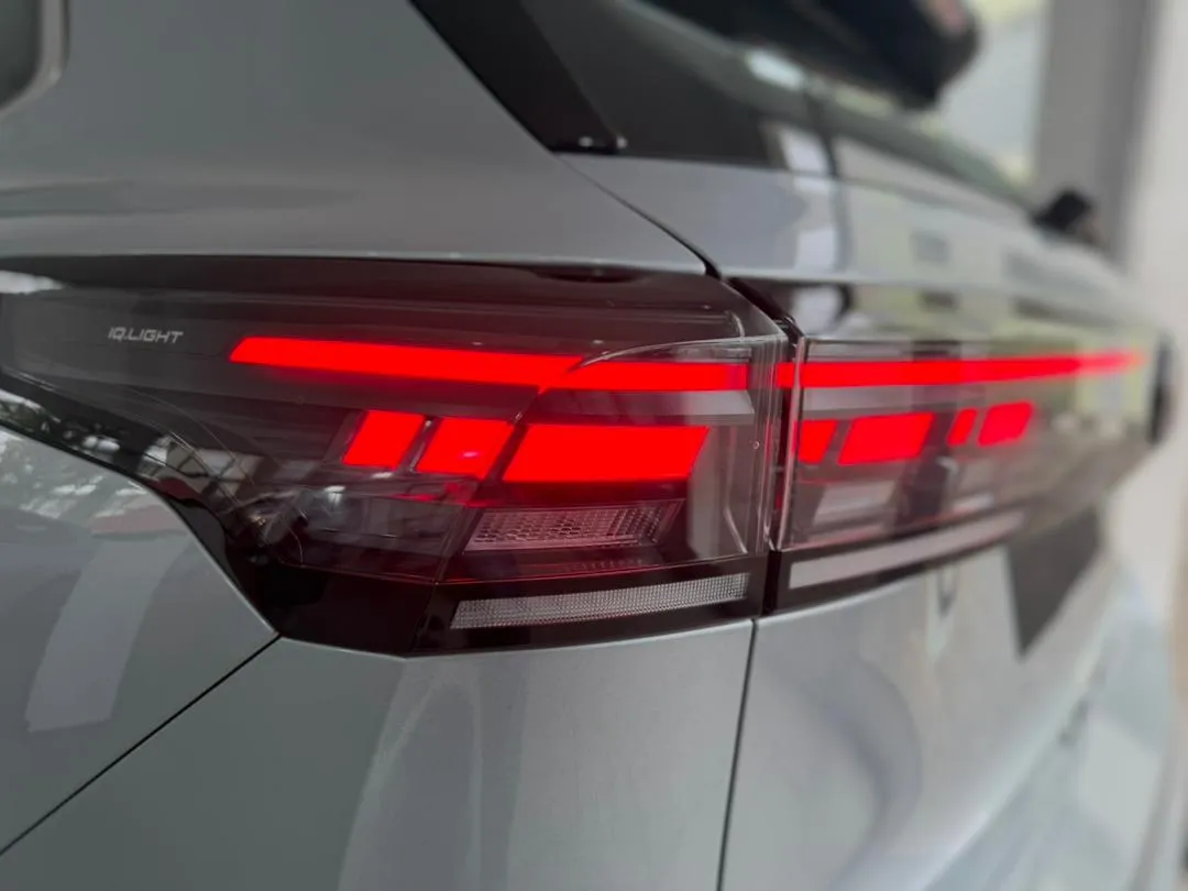 TIGUAN R-LINE 2.0 TSI 140KW — photo 10