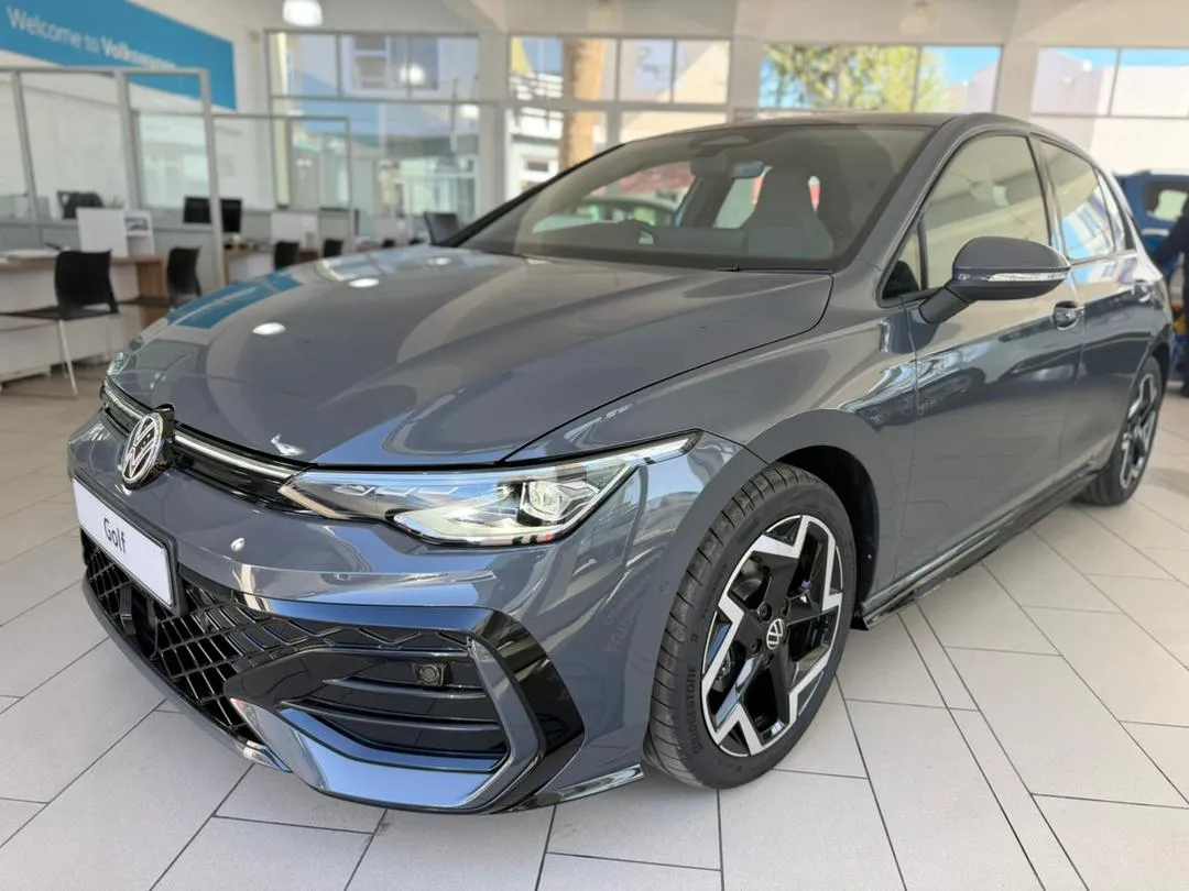 GOLF R-LINE TSI 110KW TIPTRONIC — photo 8