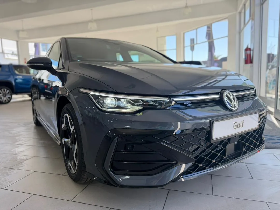 GOLF R-LINE TSI 110KW TIPTRONIC — photo 6