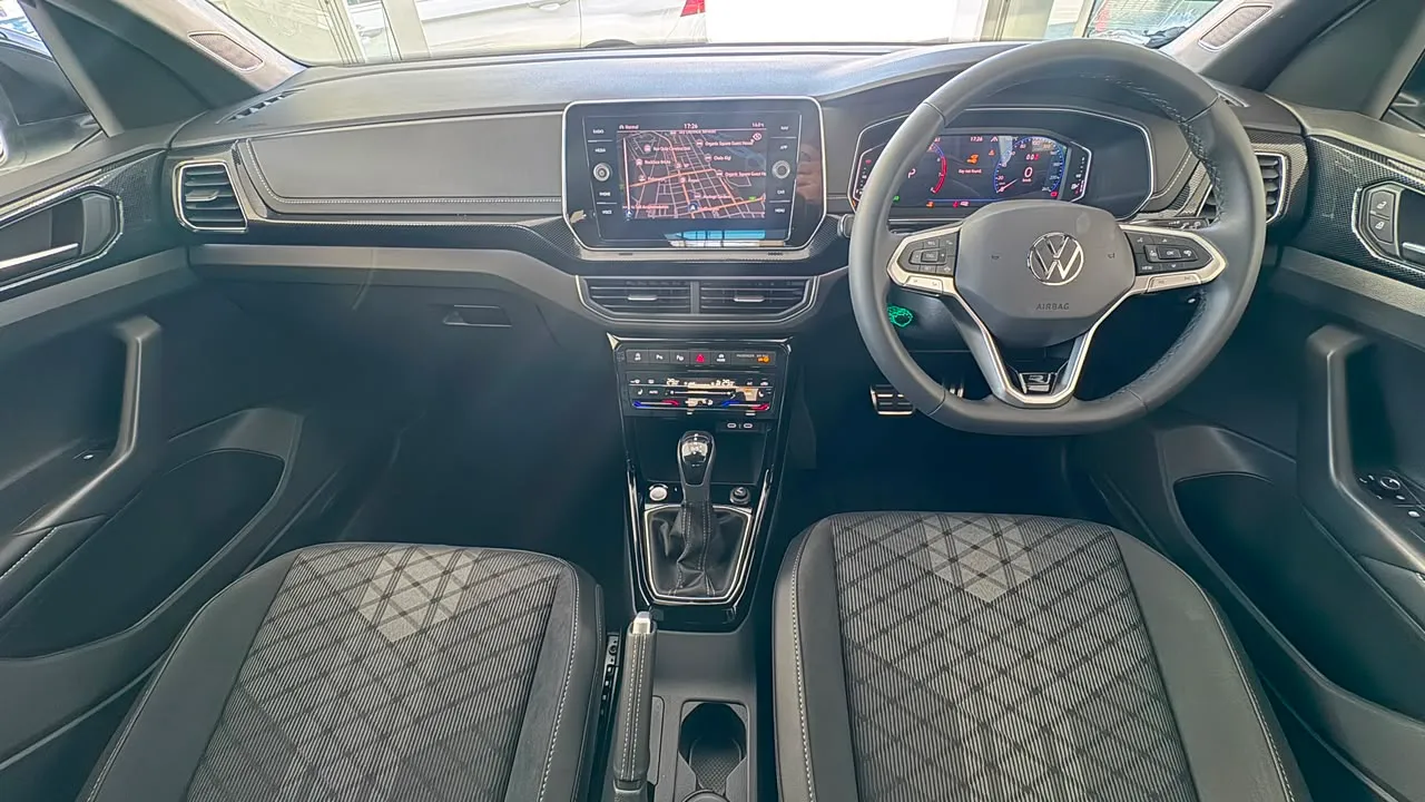 T-CROSS R-LINE 1.0 TSI 85KW — photo 7