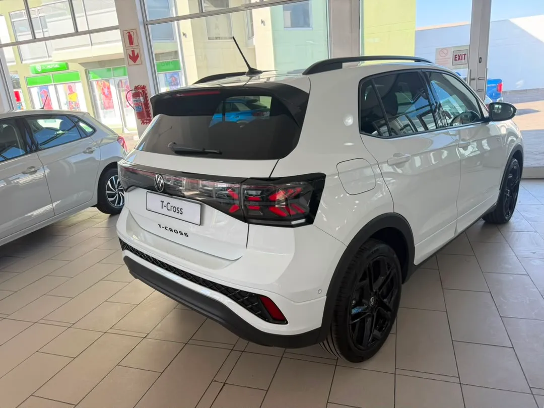 T-CROSS R-LINE 1.0 TSI 85KW — photo 5