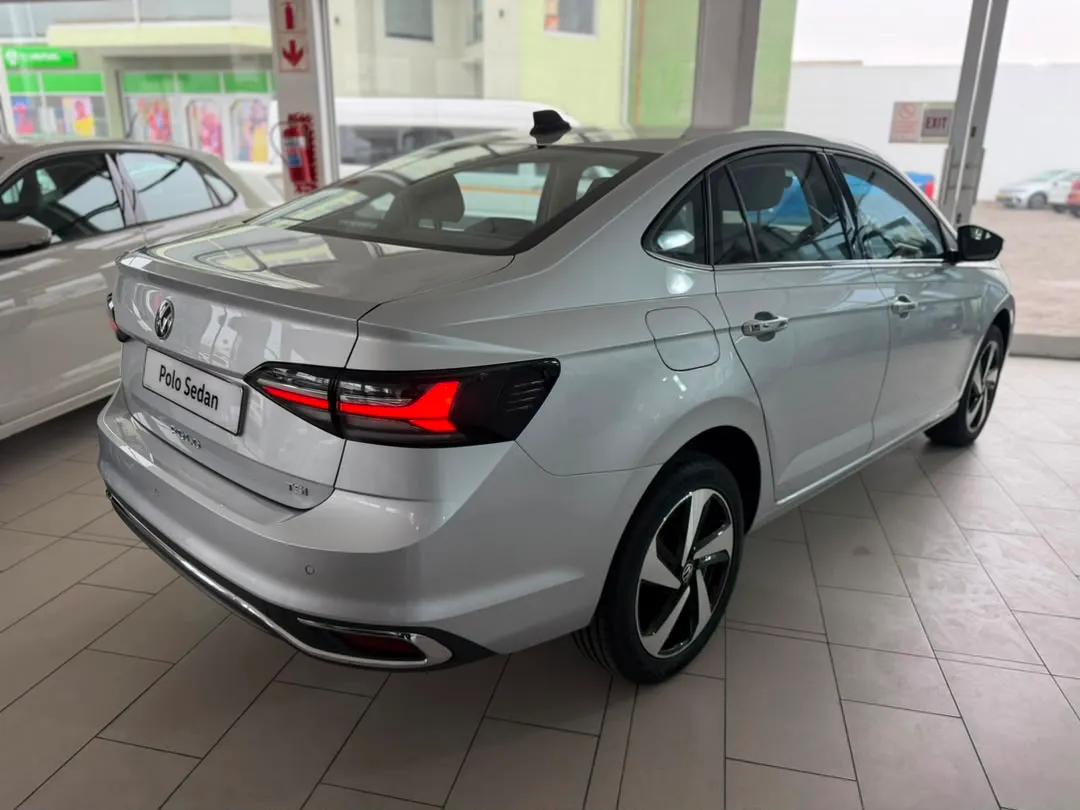 POLO SEDAN 1.0 TSI 85KW STYLE TIPTRONIC — photo 4
