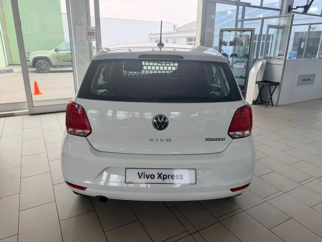 POLO VIVO EXPRESS 1.4 63KW — photo 5