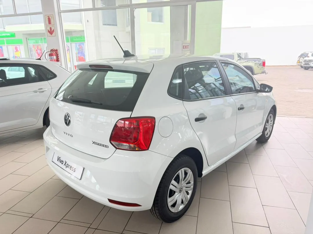 POLO VIVO EXPRESS 1.4 63KW — photo 3