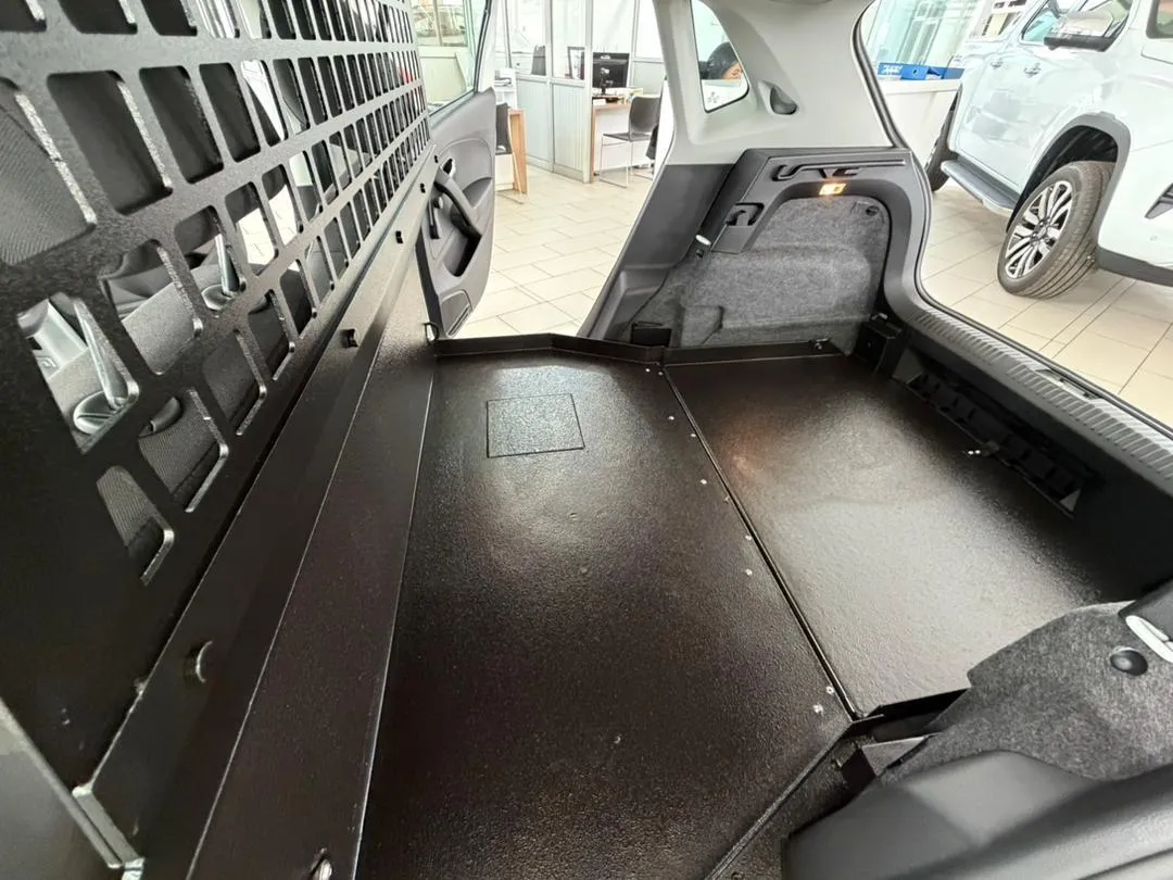POLO VIVO EXPRESS 1.4 63KW — photo 8