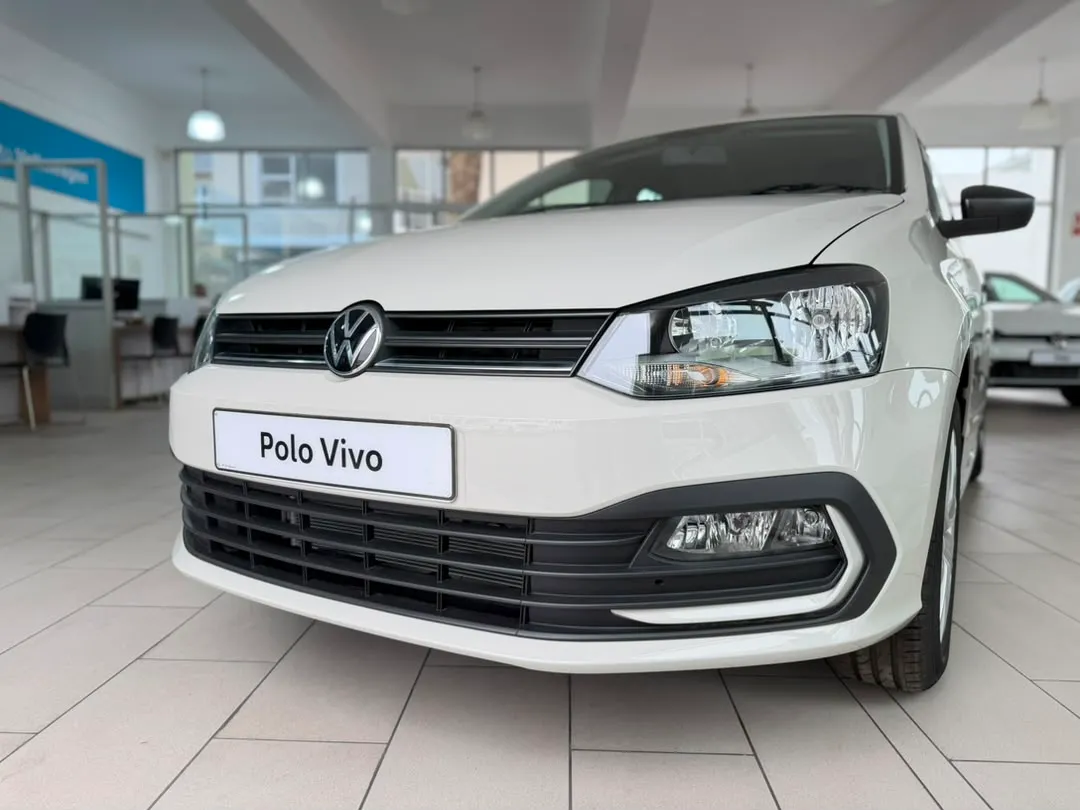 POLO VIVO 1.4 55KW 5SPEED MANUAL — photo 2