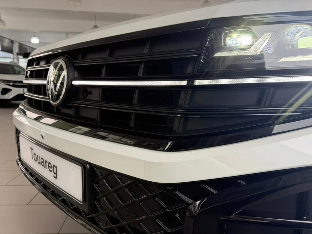 TOUAREG 3.0 TDI V6 190KW R-LINE TIPTRONIC — photo 11
