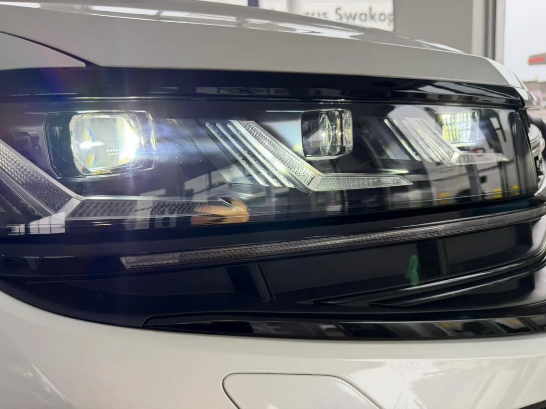 TOUAREG 3.0 TDI V6 190KW R-LINE TIPTRONIC — photo 12