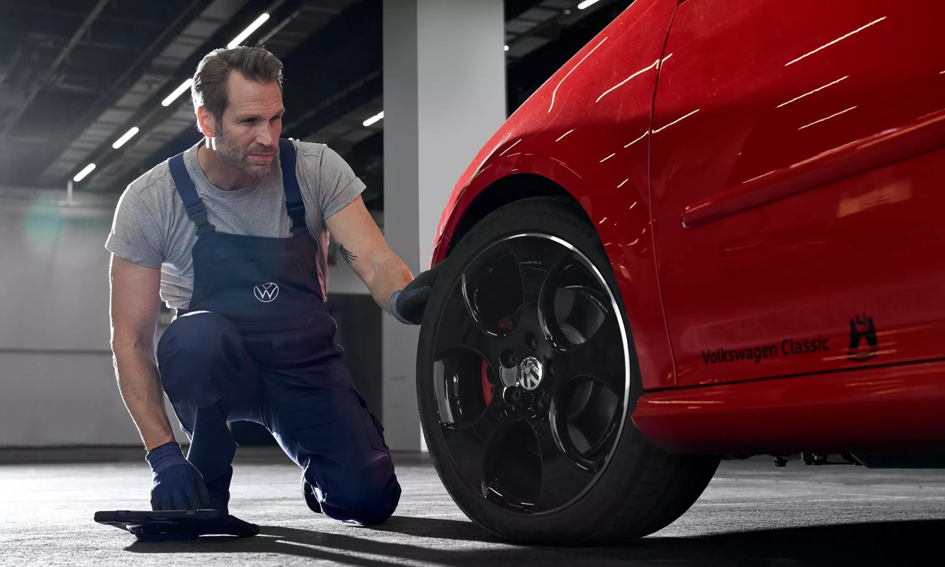XF_4-3_Wheels-and-tyres_E